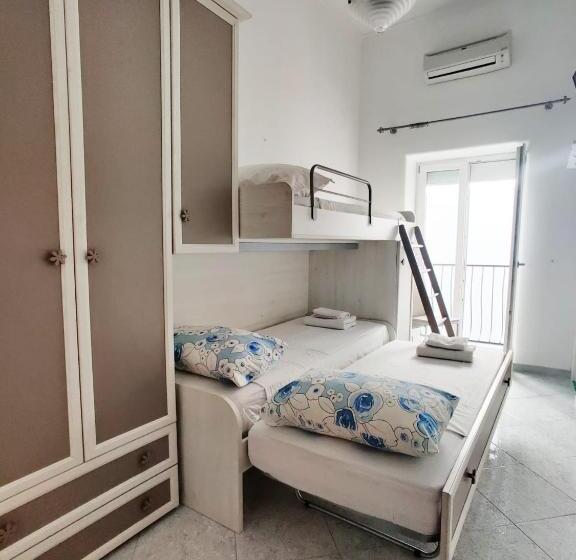 Номер Стандарт Трехместный, Casa Vacanze Da Serena