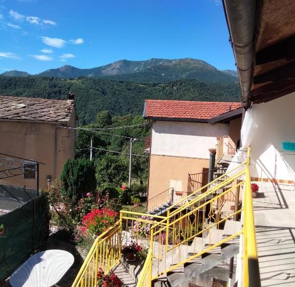 Четырехместный Номер Стандарт, B&b La Marmotta