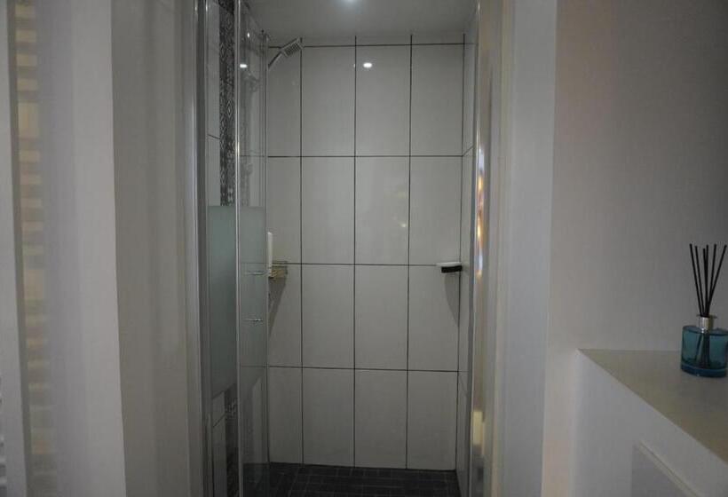 Дом 4 Спальни, Le Domaine Du Moulin 28