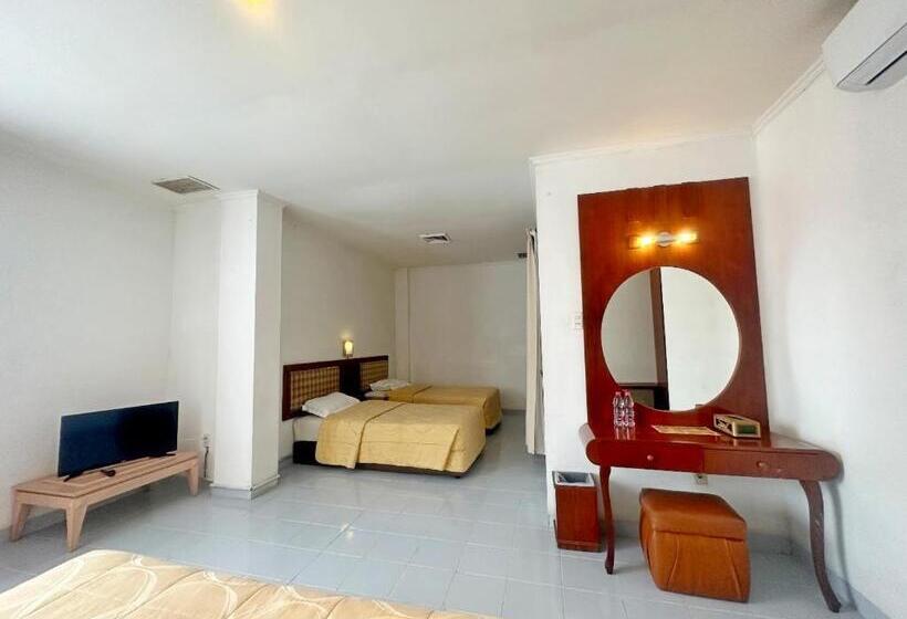 Family Suite, Wisata Indah Sibolga