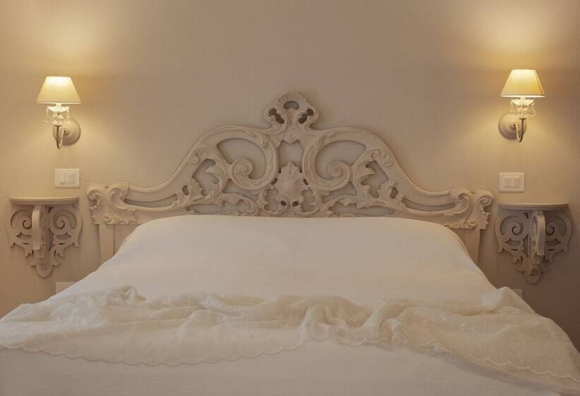 스탠다드 룸, Il Cantuccio Sul Garda   Relais Di Charme