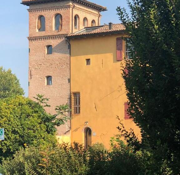 Полулюкс Вид на Сад, Palazzo Delle Biscie   Old Tower & Village