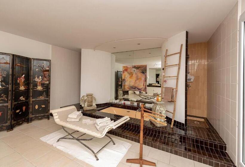 Номер Deluxe Кровать Кинг, Chambres D Hôtes De Charme Au Refuge Du Peintre Prés De St Emilion