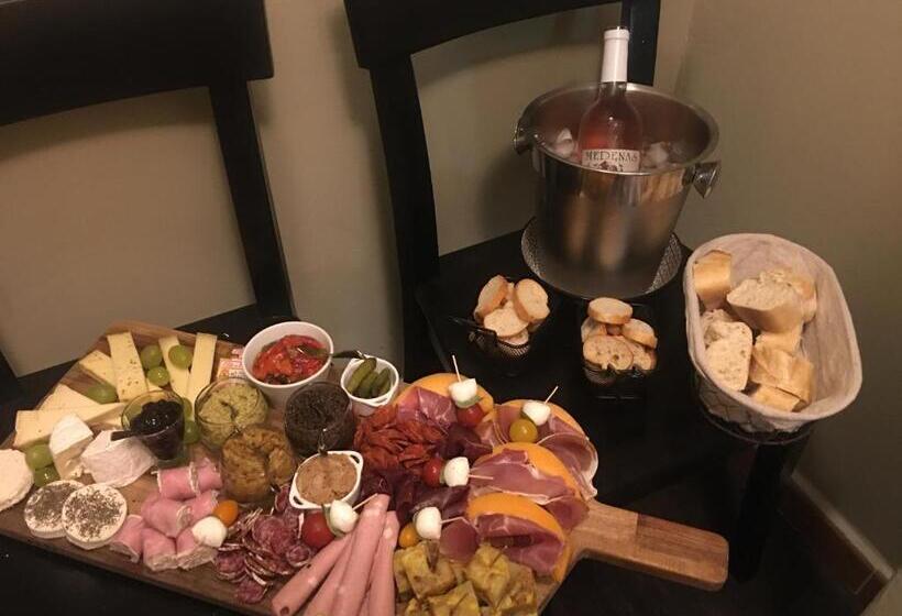 Номер Deluxe, Love And Spa