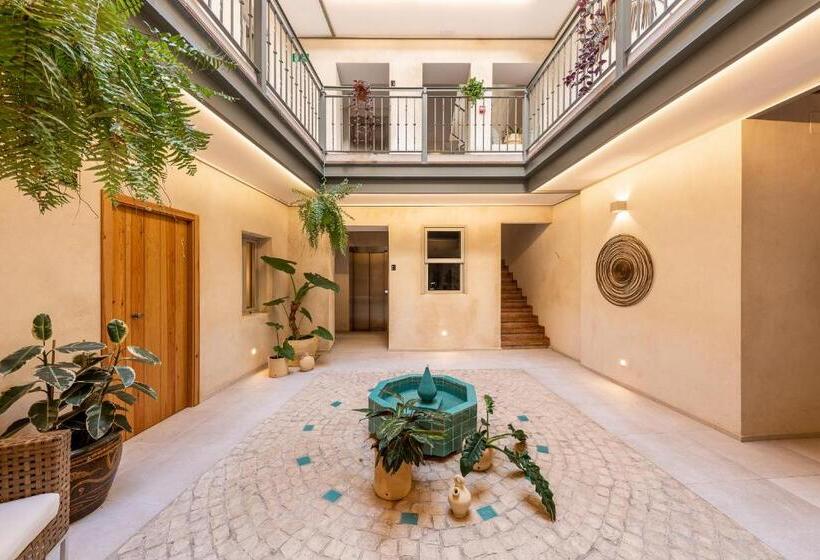 آپارتمان 1 خوابه اینتریور, Casa 95 Sevilla