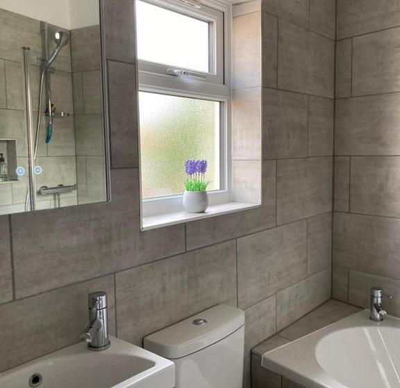 اتاق استاندارد, Jersey Villa Guest House
