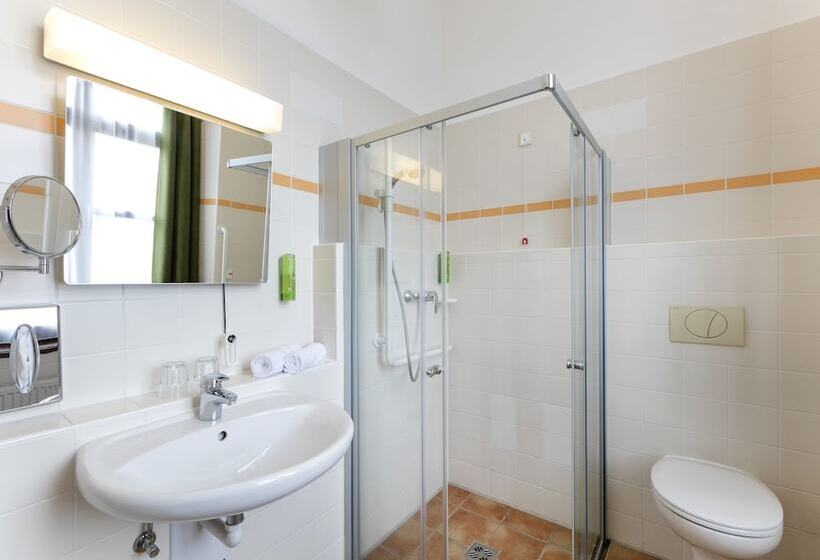 Номер Стандарт Индивидуальный, Jufa Hotel Schloss Röthelstein