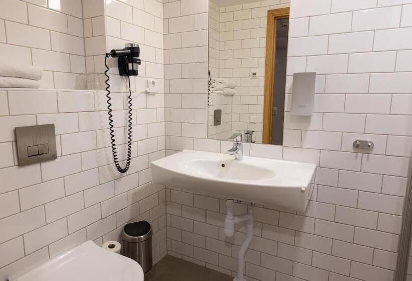 Семейный Номер, Thon Partner Hotel Dockyard