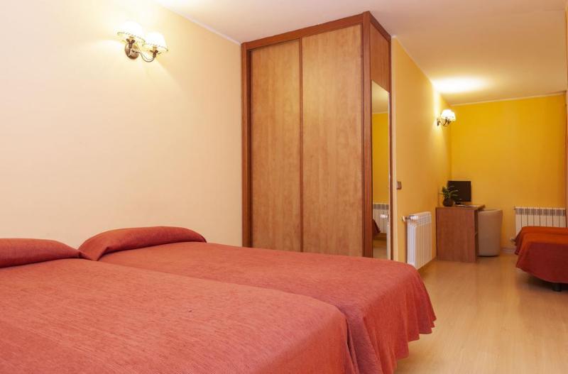 2 Bedroom Suite, Conservatorium