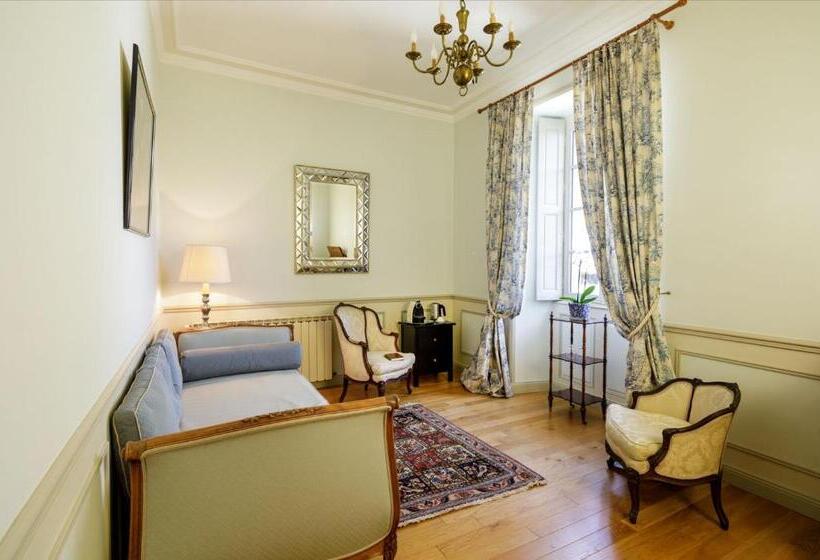 Семейный Полулюкс, Manoir De Bel Ebat