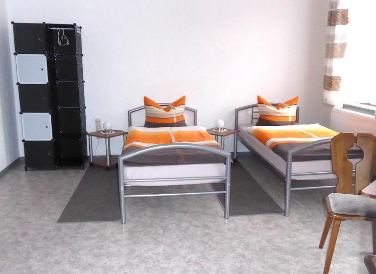 Апартаменты 3 Спальни, Pension Bahnmeister