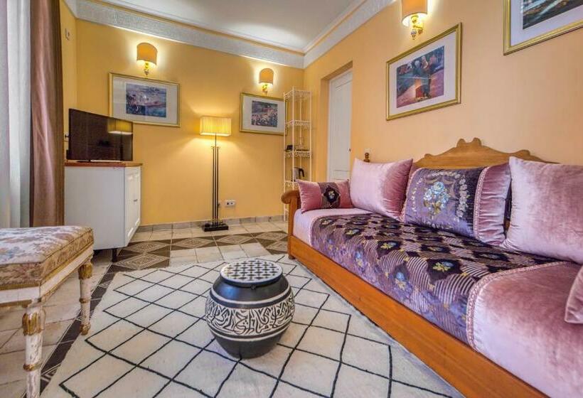 Полулюкс Одноместный с Террасой, Mosaiko 5 Suites
