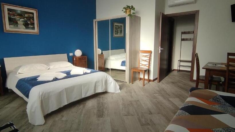 سوییت خانوادگی, Sansirofiera Rooms
