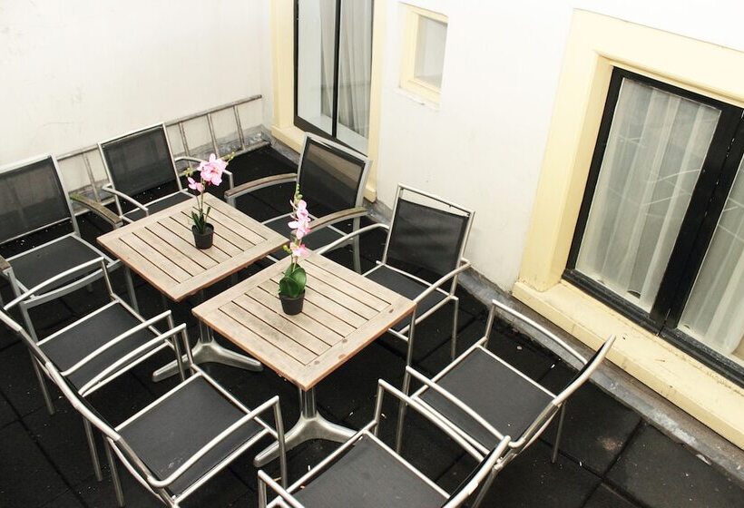 3 Bedroom Apartment, Amsterdam Nieuwmarkt Center Apartments