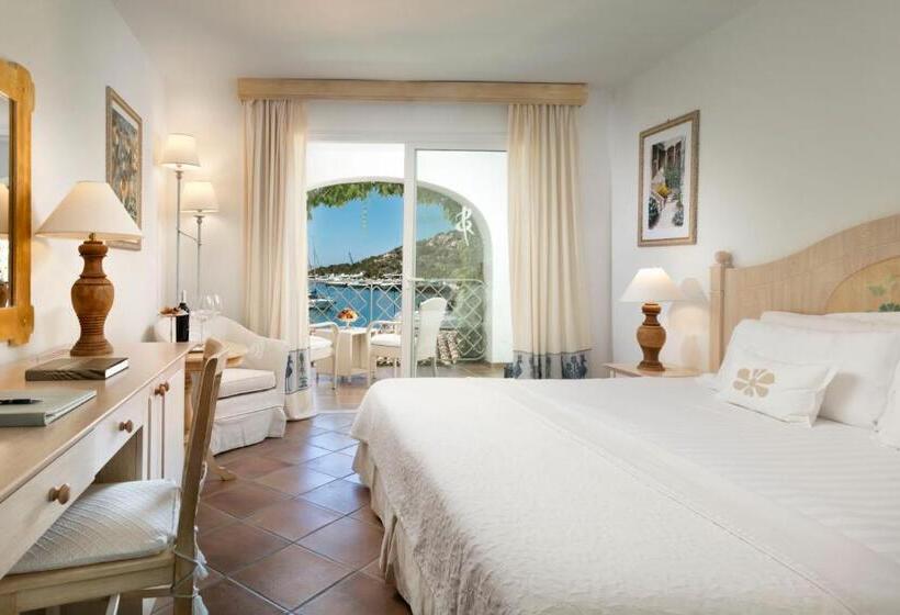 Номер Deluxe Вид на Море, Grand Hotel Poltu Quatu
