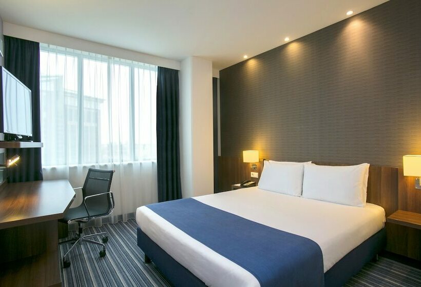 Номер Стандарт, Holiday Inn Express Amsterdam   Sloterdijk Station, An Ihg