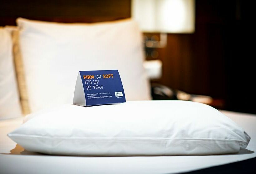 Номер Стандарт, Holiday Inn Express Amsterdam   Sloterdijk Station, An Ihg