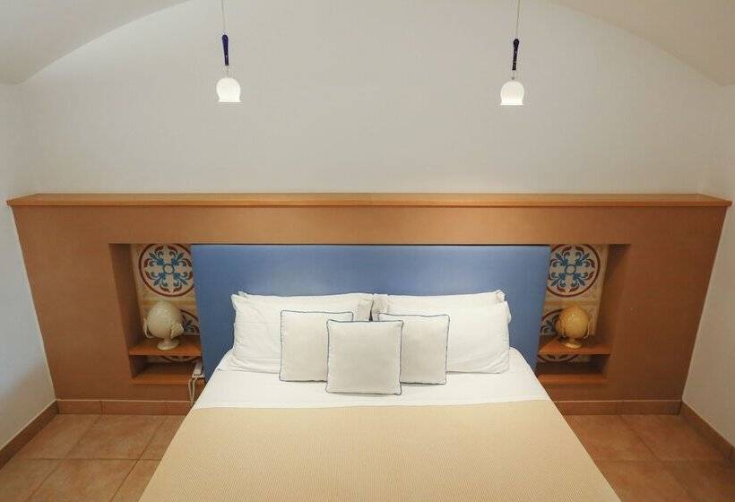 Quarto superior, Tenuta Moreno
