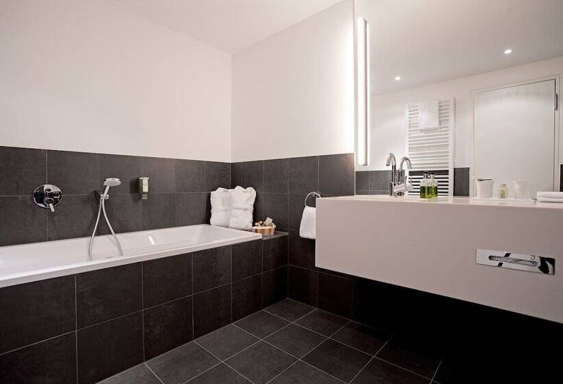 Студия Стандарт, Townhouse Leipzig
