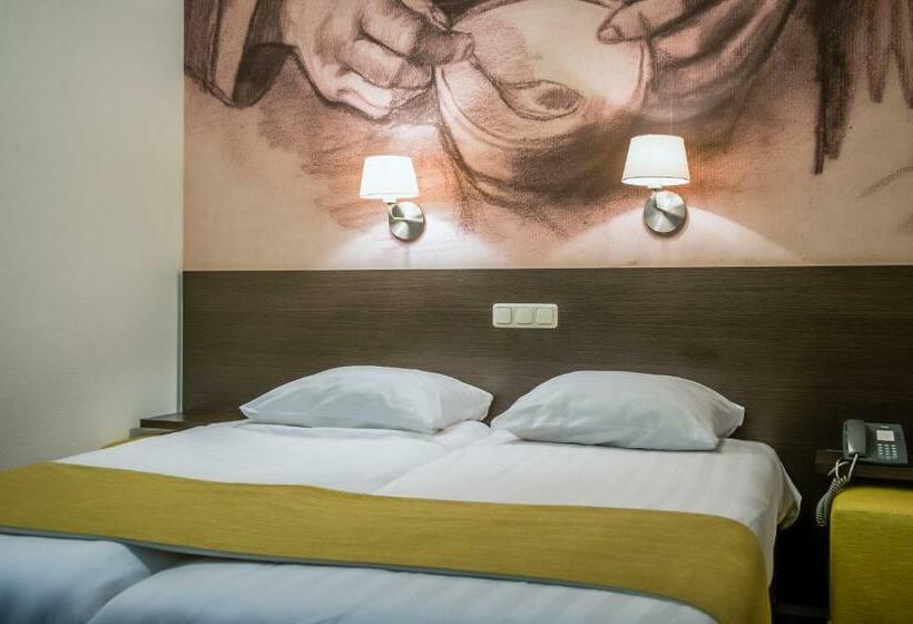Номер Стандарт, Parkhotel Auberge Vincent