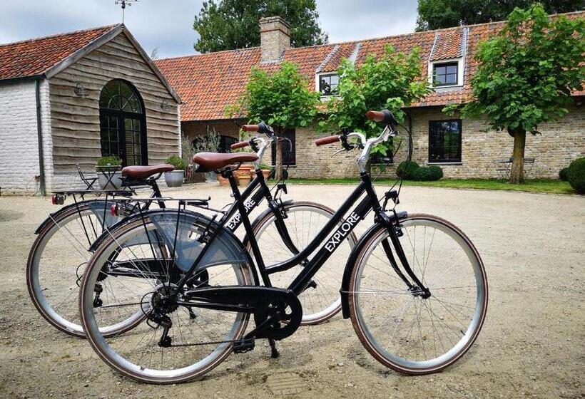 带大床的豪华间, Casa Leone Near Bruges With Jacuzzi & Parking