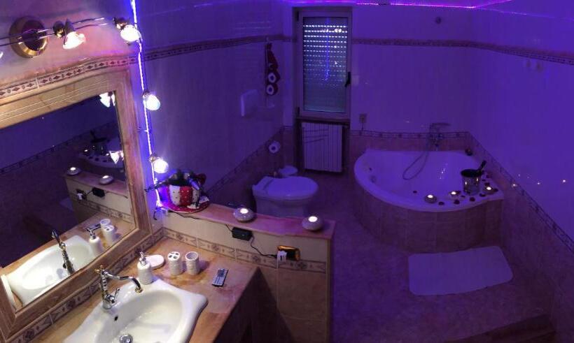 Четырехместный Номер Стандарт, B&b Planet