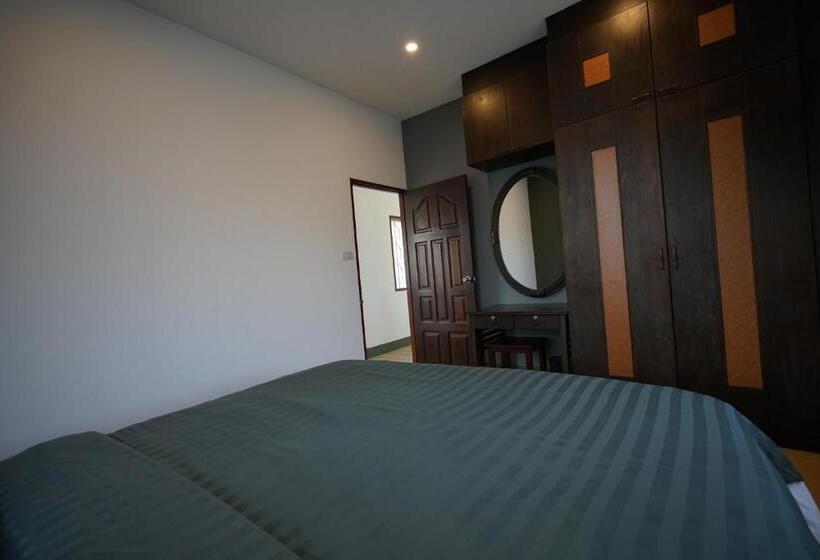 1间卧室的房子, Niece Hostel Phuket   Sha Extra Plus