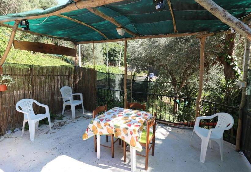 Номер Стандарт Трехместный, B&b Casa Rosola
