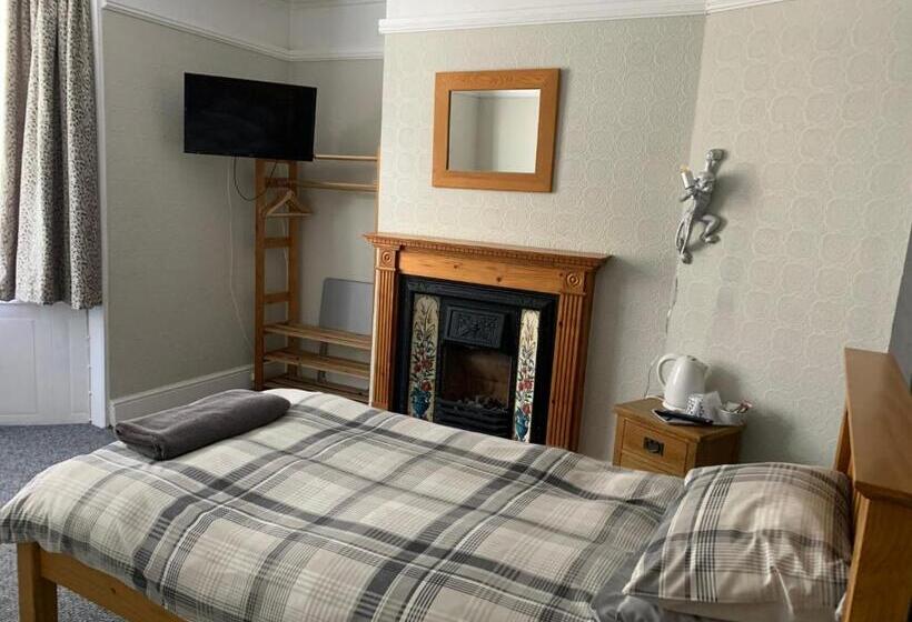 Номер Economy Индивидуальный, Bourton House