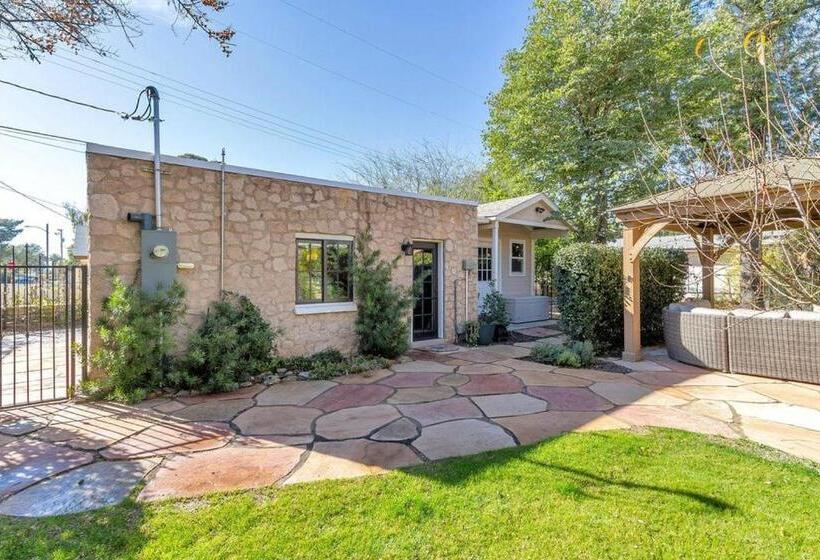１ベッドルームアパートメント, Best Little Guesthouse In Melrose! New Listing!