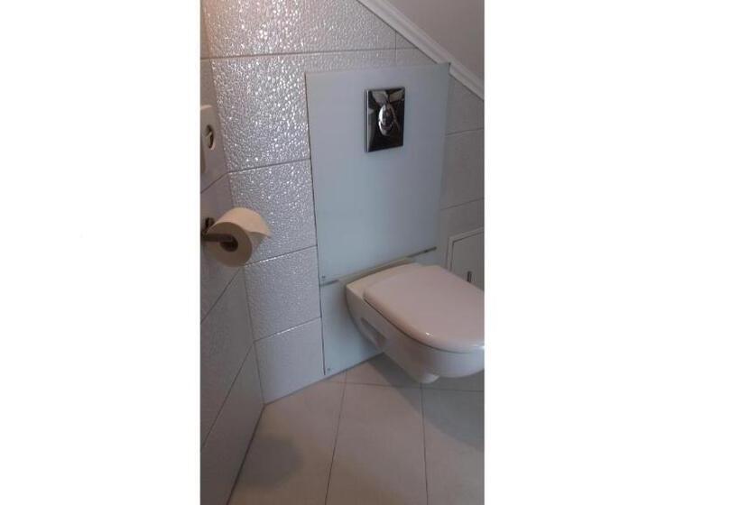 Номер Стандарт Индивидуальный, Müller Residenz Zur S Bahn Karlsfeld