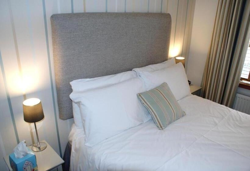 4인용 스탠다드 룸, Ferry House Inn