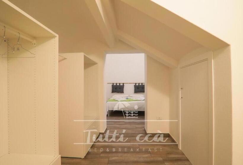 복층 룸, Tutti Ccà Airport Rooms