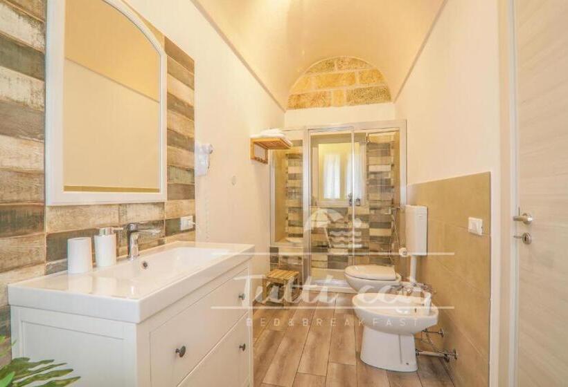 복층 룸, Tutti Ccà Airport Rooms