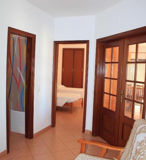 Апартаменты 2 Спальни, Castelos Da Rocha