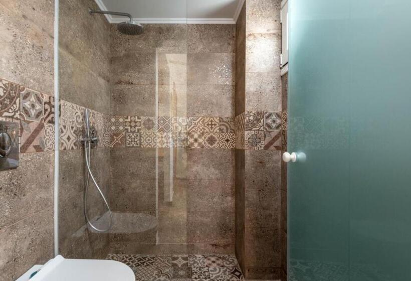 Номер Стандарт Вид на Бассейн, Absolute Kiotari Resort