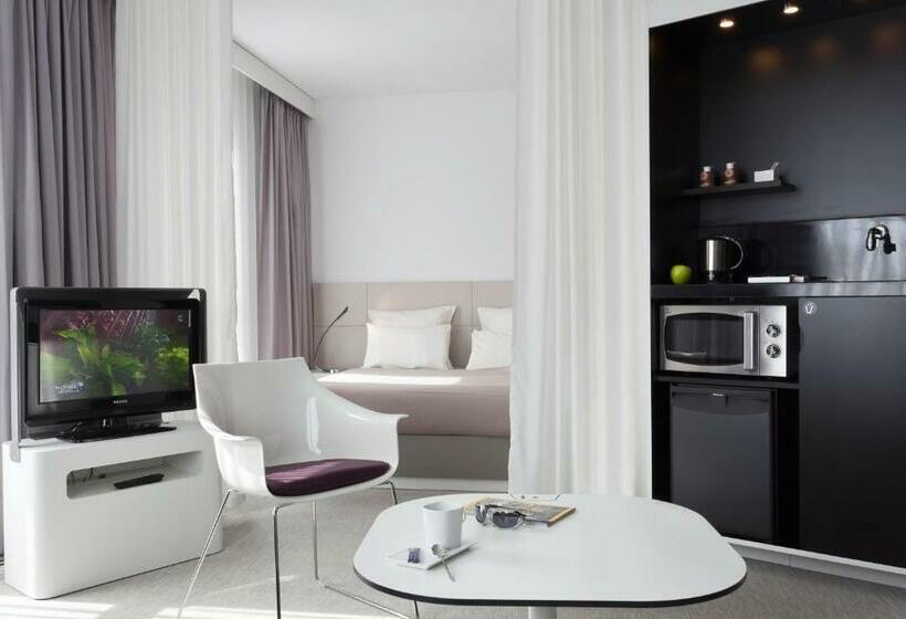Люкс Superior, Novotel Suites Paris Issy Les Moulineaux