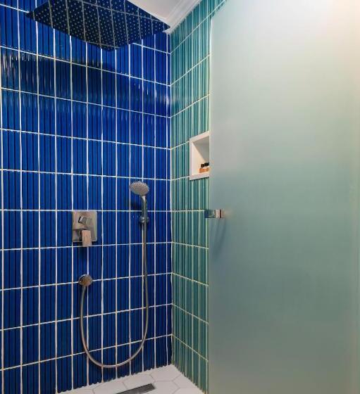 اتاق استاندارد چهار تخته با چشم‌انداز دریا, Ece Marina Suites