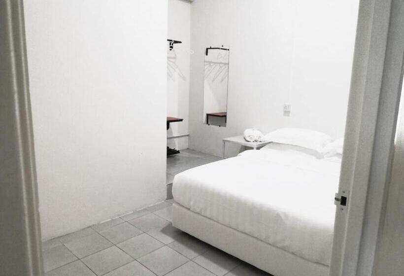 스탠다드 룸, Ozzy Lodge Semporna