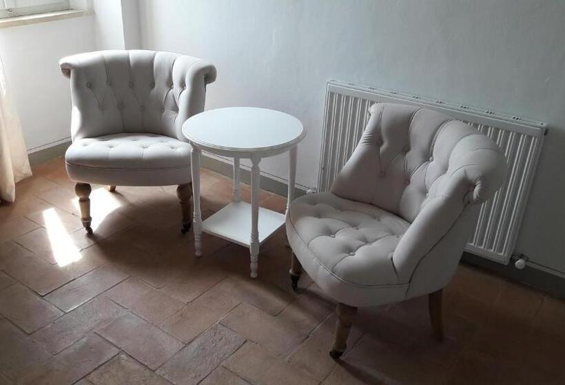 Номер Deluxe, B&b Cum Grano Salis