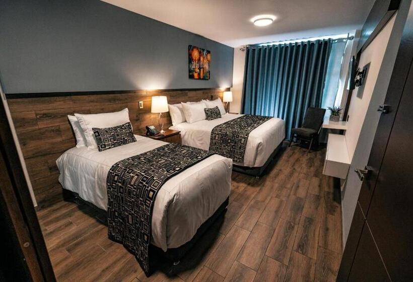 Suite, Corral Grande