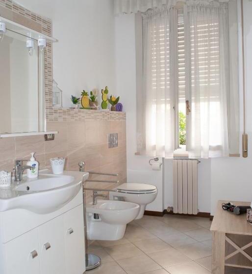Семейный Номер, La Casa Di Tino