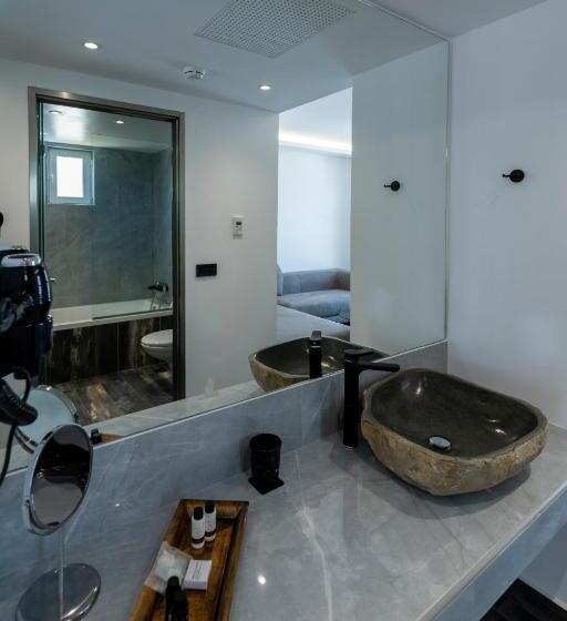트리플 클래식 룸, Diamond Boutique Hotel
