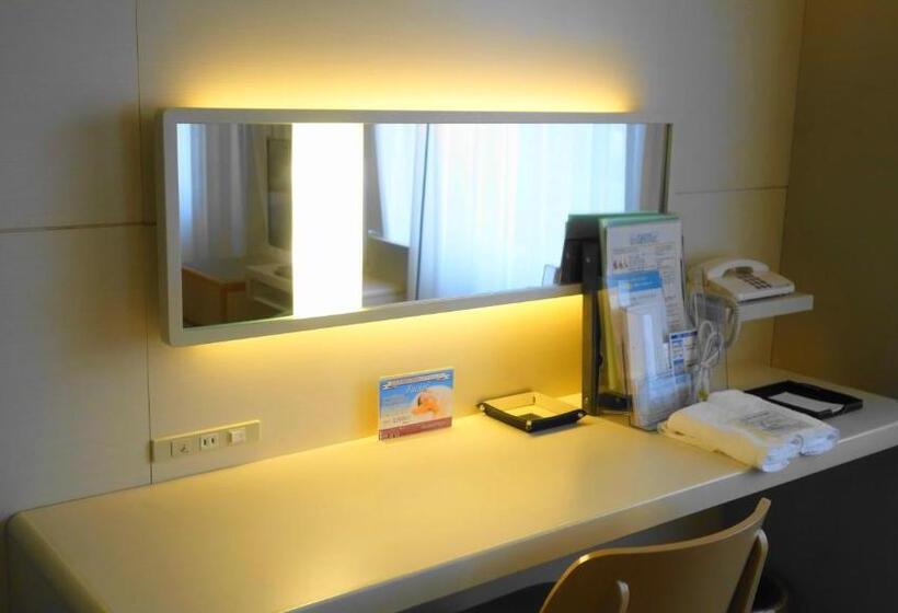 Номер Executive, City Plaza Osaka