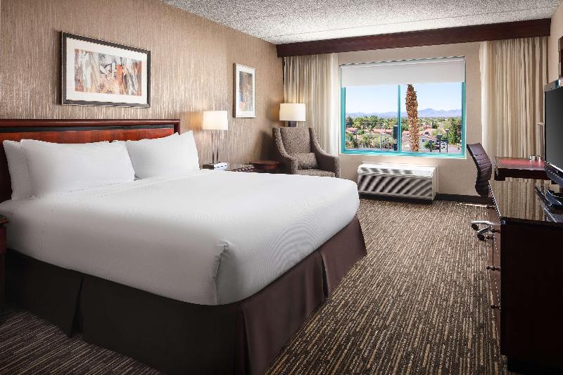 带大床的标准间, Doubletree By Hilton Las Vegas Airport