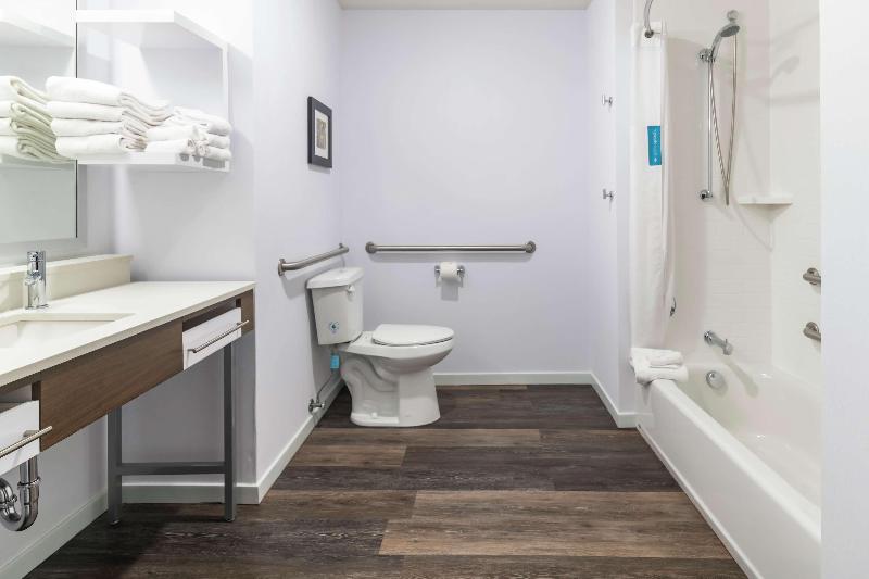 Стандартный Номер Кровать Кинг, Hampton Inn Lehithanksgiving Point