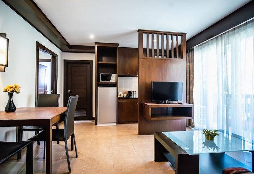 Люкс 2 Спальни, Ratana Hotel Chalong