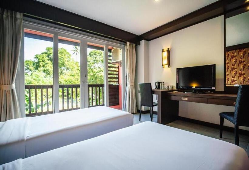 Номер Superior, Ratana Hotel Chalong