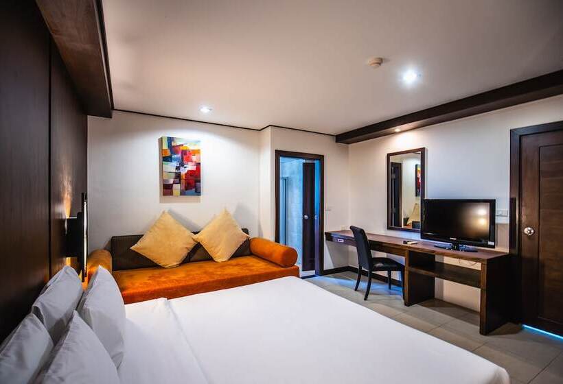 Люкс Вид на Море, Ratana Hotel Chalong