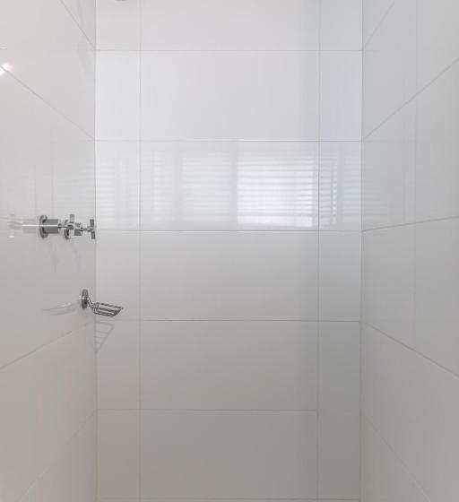 דירת 2 חדרי שינה עם נוף לגינה, Beachfront Terraces With Onsite Reception & Check In